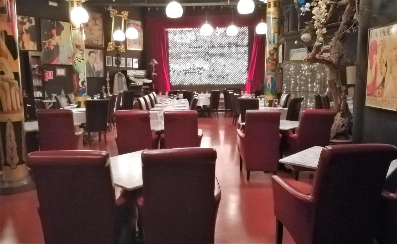 尤托皮亚酒店 贝纳鲁普·卡萨斯·别哈斯 外观 照片